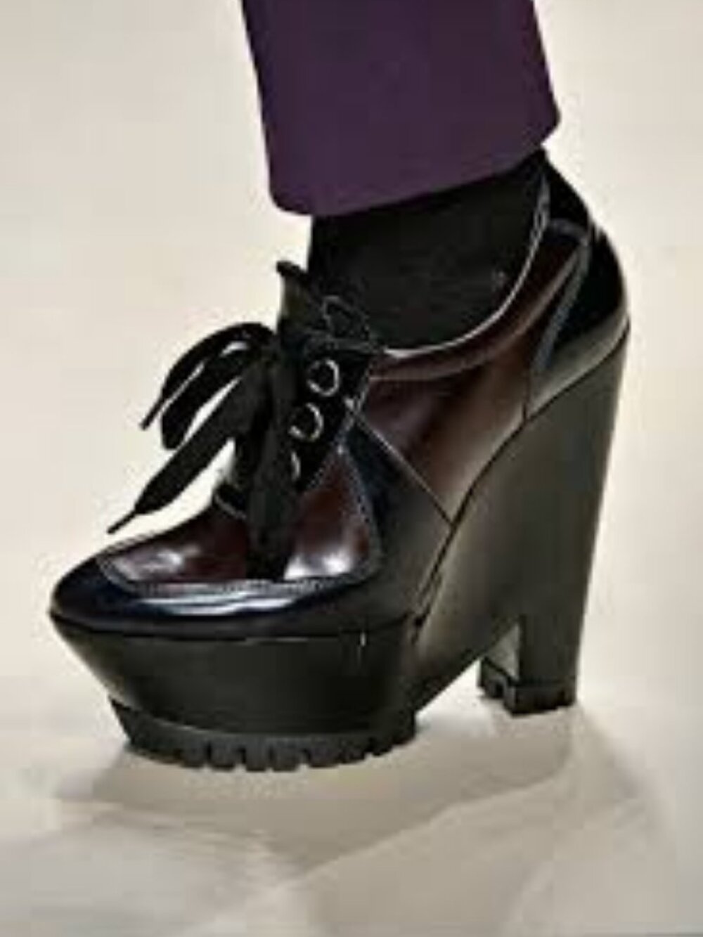 WORN ONCE Burberry Prorsum 150 Stuart Black Maroon Polished Leather Platforms